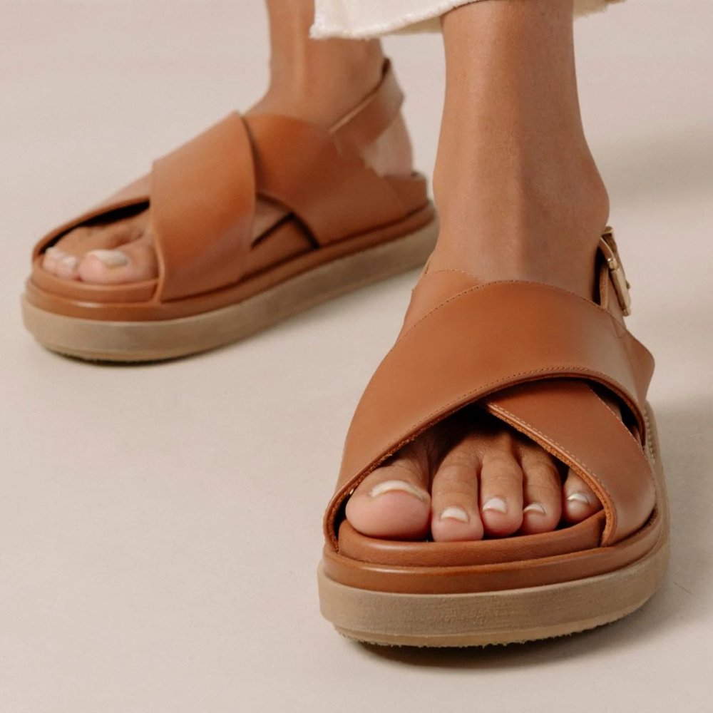 Alohas Leather Sandals - Tan Marshmallow